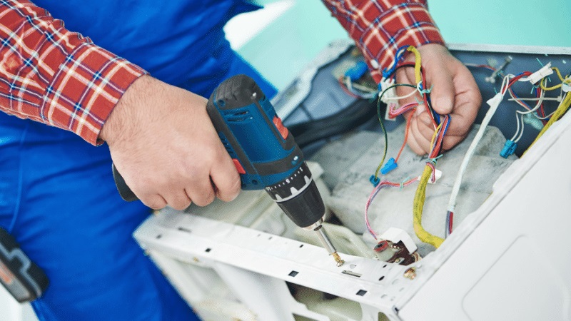 Pursaklar Baykan Baykan çamaşır makinesi kart tamiri – Su almama arızası orijinal parça ile giderildi. - Teknik servis örneği